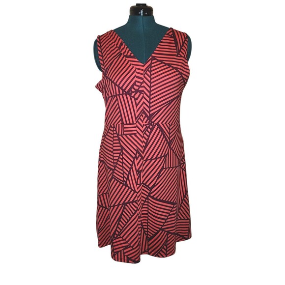 Title Nine Dress Size XL Sleeveless Geometric Pink Purple Athletic Dream… - Picture 1 of 6